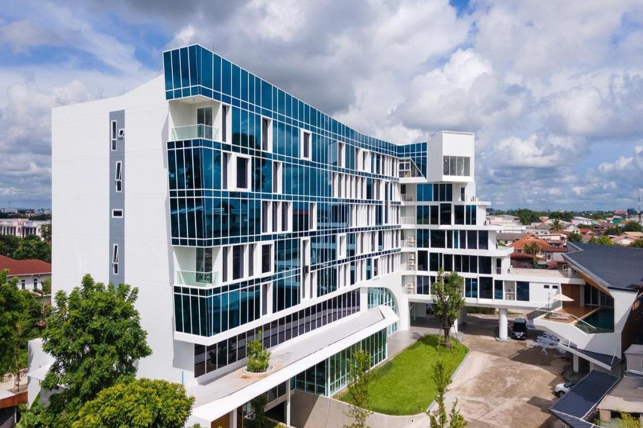 Vela Dhi Udon Thani Exteriör bild